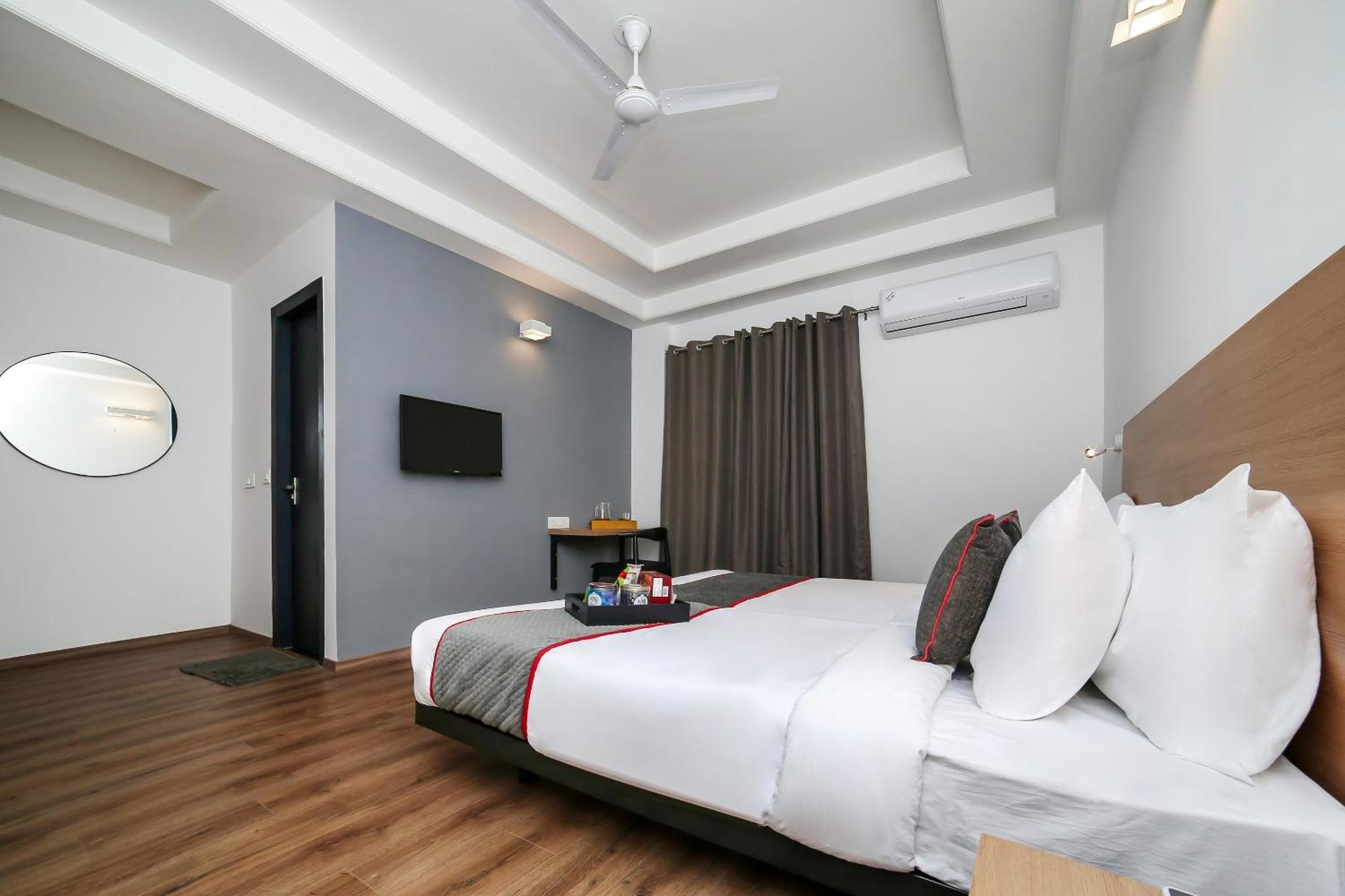 Collection O Townhouse 069 Hotell Gurgaon Exteriör bild